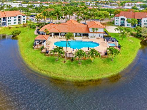 316 Villa Cir, Boynton Beach, FL, 33435-8910 | Card Image
