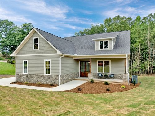 104 W Sunset Court, Seneca, SC, 29672 | Card Image