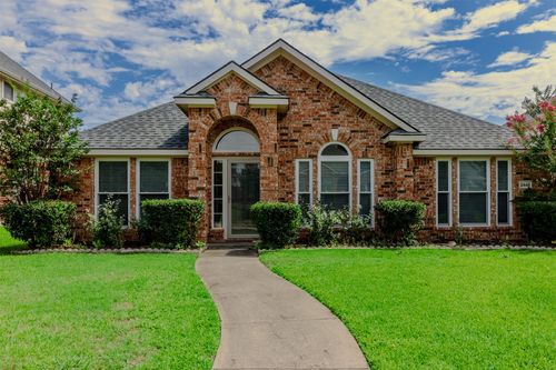 2448 Cimmaron Dr, Plano, TX, 75025-4714 | Card Image
