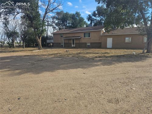 9138 Us Highway 50, Manzanola, CO, 81058-9719 | Card Image