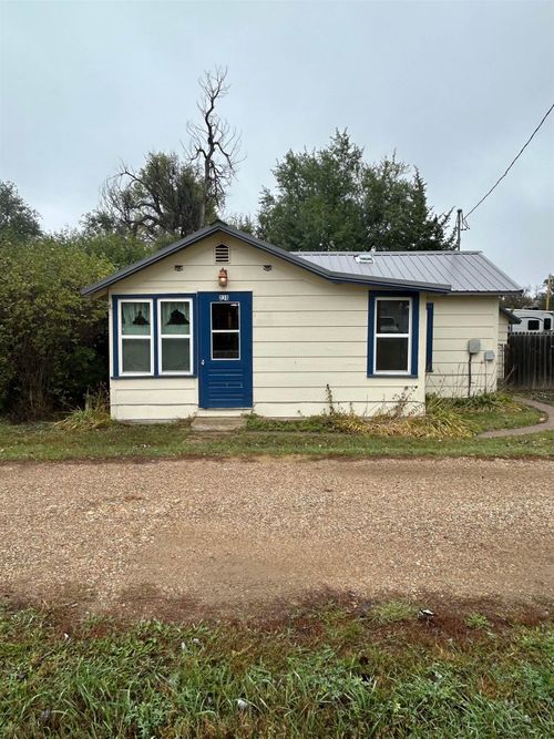 210 Andrew St, Vale, SD, 57788-2311 | Card Image