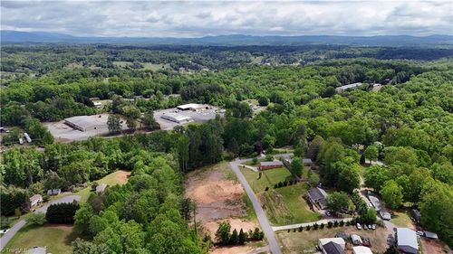 Lot 31 Meadowlark Rd, Mount Airy, NC, 27030 | Card Image