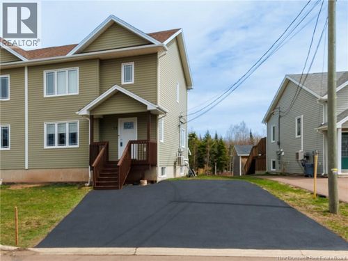 15 Janick Crt, Moncton, NB, E1A9L6 | Card Image