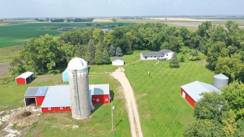 13292 County Road 2, Barrett, MN, 56311-1103 | Card Image
