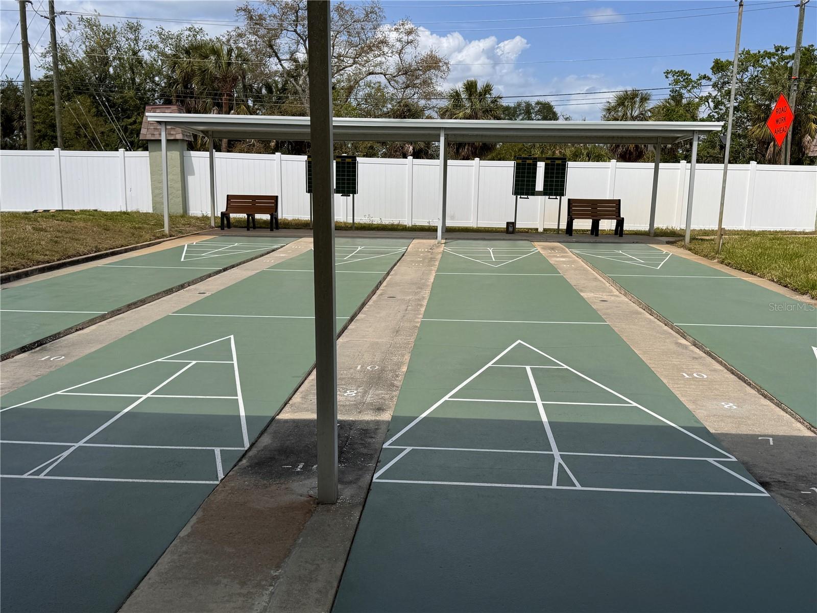 Residential in TARPON SPRINGS 4