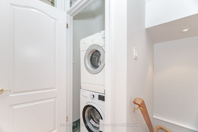 135 Glenmount Park Rd, House other with 4 bedrooms, 5 bathrooms and 2 parking in Toronto ON | Image 26