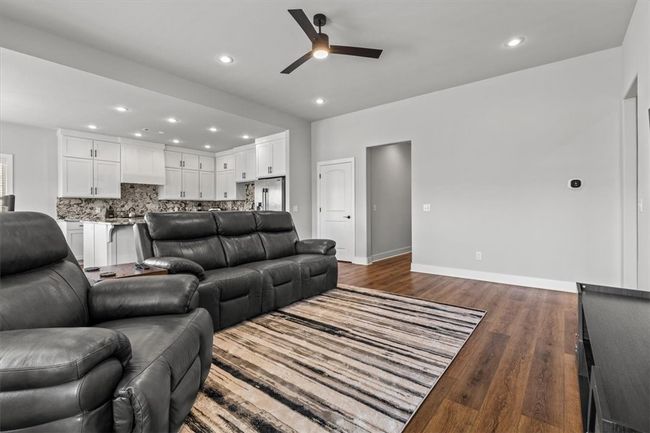 4865 N Marshall Ave, House other with 3 bedrooms, 2 bathrooms and null parking in Fayetteville AR | Image 9