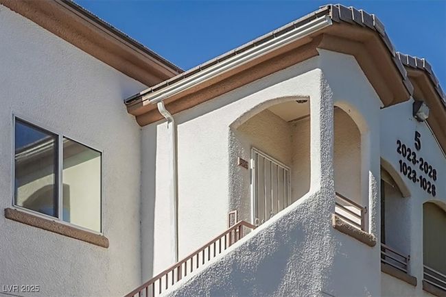 2024 - 5655 E Sahara Ave, Condo with 3 bedrooms, 2 bathrooms and null parking in Las Vegas NV | Image 4