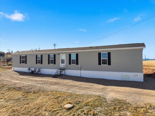 19104 Knollwood Ln, Belle Fourche, SD, 57717-7245 | Card Image