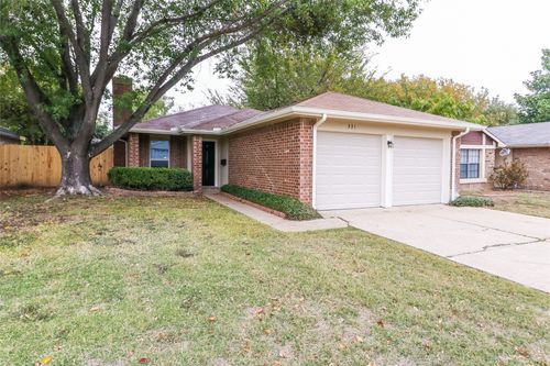 331 Angelina Dr, Arlington, TX, 76018-2291 | Card Image