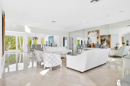 107 E Inlet Dr, Palm Beach, FL, 33480-3072 | Card Image