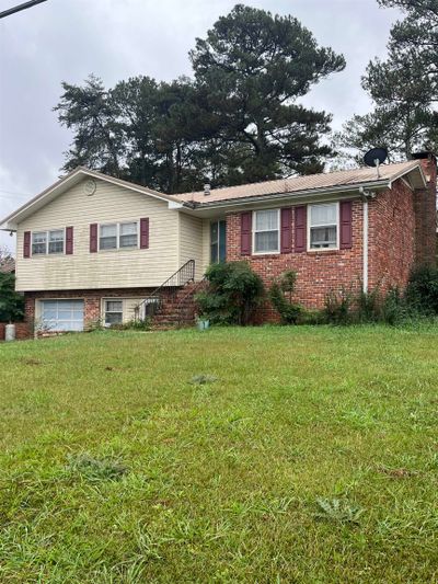 401 Foust Ct, House other with 3 bedrooms, 2 bathrooms and null parking in Birmingham AL | Image 3