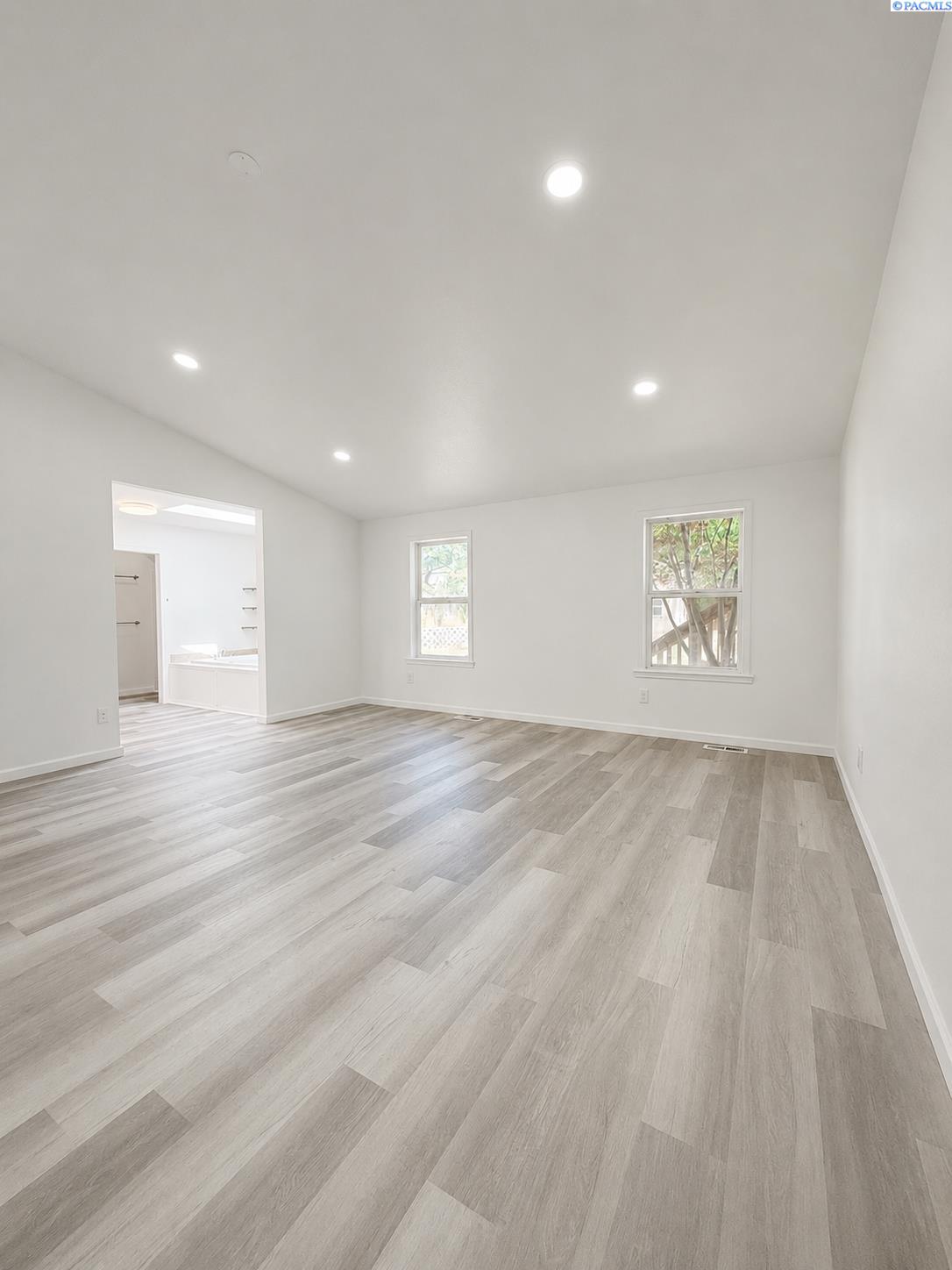 Residential in Kennewick 4