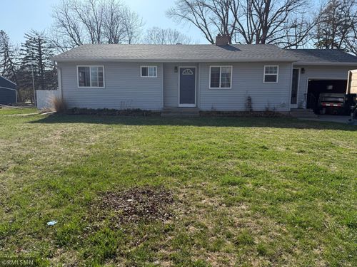 540 S 9th St, Bird Island, MN, 55310-2151 | Card Image