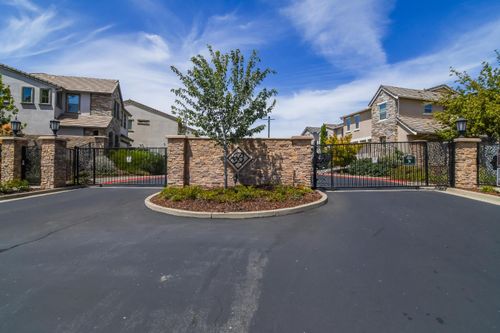 8035 Avanti Drive, El Dorado Hills, CA, 95762 | Card Image