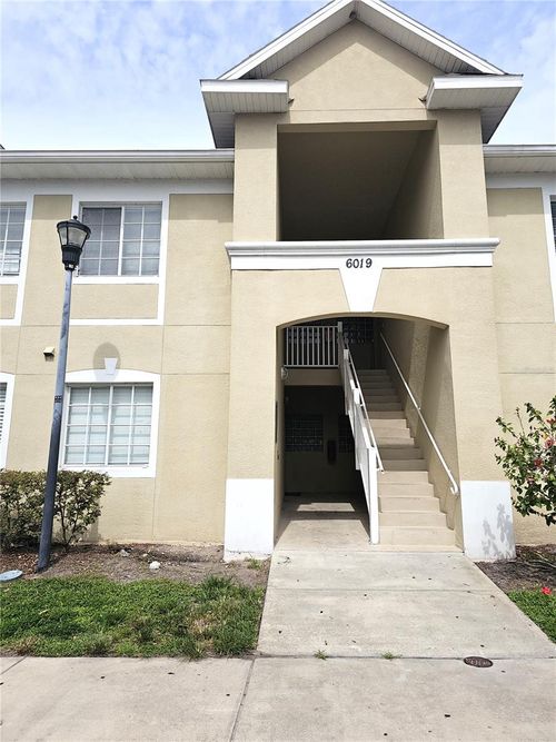 unit-101-6019 Portsdale Pl, RIVERVIEW, FL, 33578-4153 | Card Image
