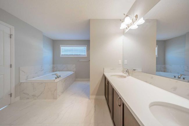 61 Nolanhurst Rise Nw, Home with 4 bedrooms, 3 bathrooms and 4 parking in Calgary AB | Image 28