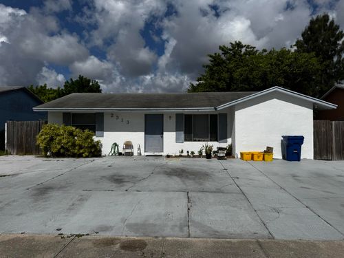 2313 Z Ter, Riviera Beach, FL, 33404-1803 | Card Image