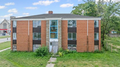 13540 Greiner St, Detroit, MI, 48205-2752 | Card Image