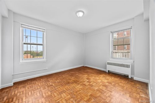 apt-6f-210 Pelham Rd, New Rochelle, NY, 10805-2501 | Card Image