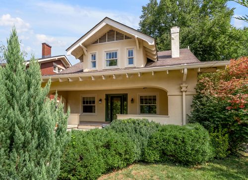 703 Bullock Pl, Lexington, KY, 40508-2303 | Card Image