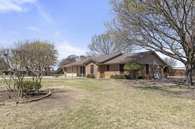 1004 Palamino Dr, House other with 4 bedrooms, 3 bathrooms and null parking in Leonard TX | Image 4