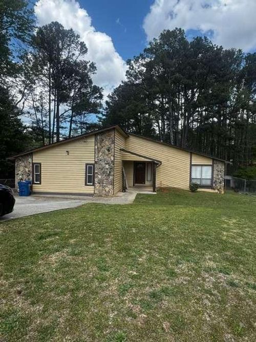 6180 Beethoven Cir, Riverdale, GA, 30296-2333 | Card Image