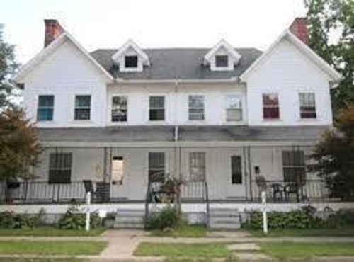 115-117-115 W Reynolds St, Urbana, OH, 43078-2030 | Card Image