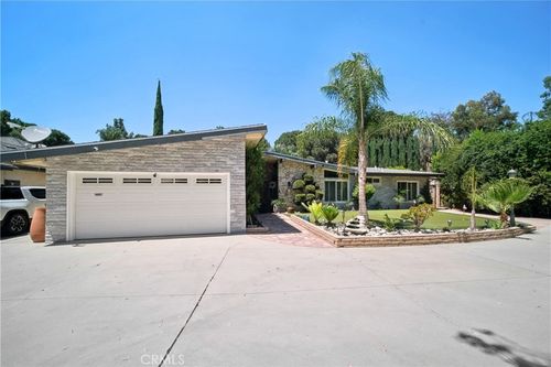 16857 Colven Rd, Granada Hills, CA, 91344-1855 | Card Image