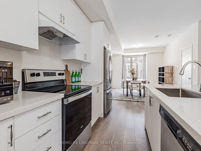 25 Origin Way, House attached with 4 bedrooms, 3 bathrooms and 1 parking in Maple ON | Image 11