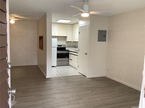 apt-219-1330 Wilder Ave, Honolulu, HI, 96822-4271 | Card Image