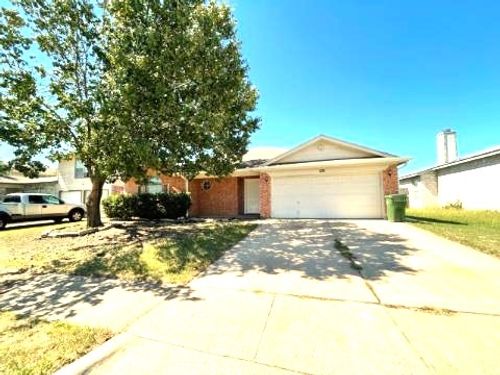 838 Colson Dr, Arlington, TX, 76002-5521 | Card Image