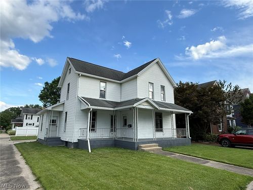 520 E 4th St, Dover, OH, 44622-1842 | Card Image