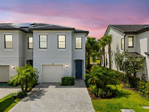 2178 Appleton Cir S, Oakland Park, FL, 33309-1008 | Card Image