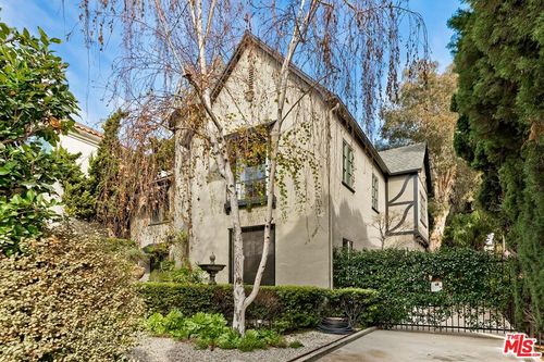 apt-b-1282 N Harper Ave, West Hollywood, CA, 90046-8401 | Card Image