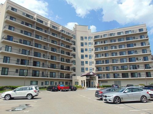 621-133 Commander Shea Blvd, Quincy, MA, 02171-1564 | Card Image
