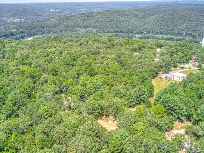 912 Summit Ridge Ct, House other with 2 bedrooms, 2 bathrooms and null parking in Tahlequah OK | Image 50
