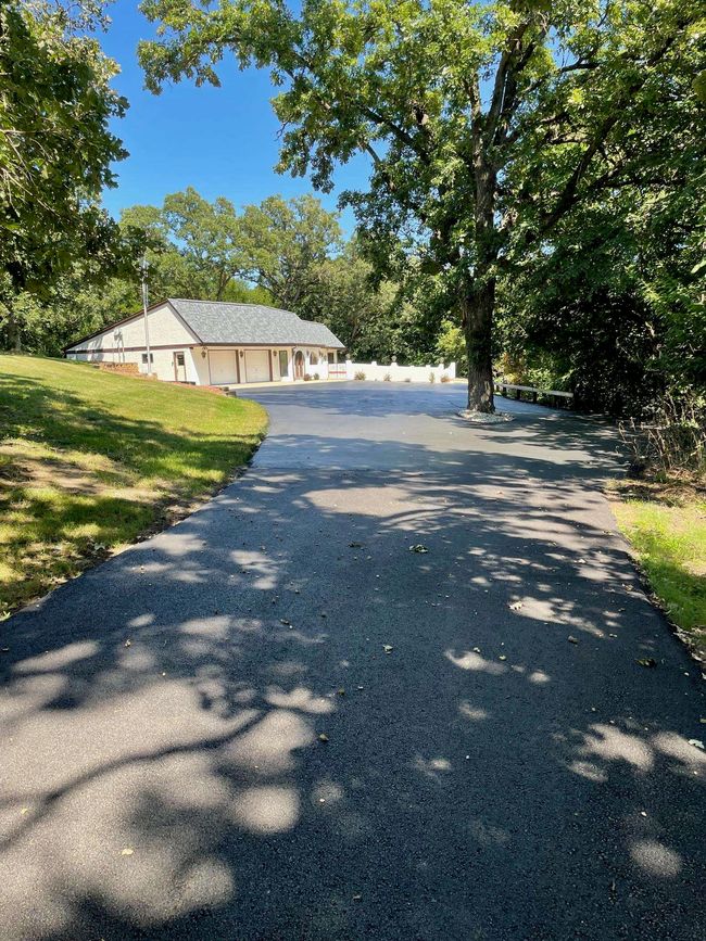 W2571 Highway 11 &Amp; 81, House other with 2 bedrooms, 2 bathrooms and null parking in Jefferson WI | Image 8