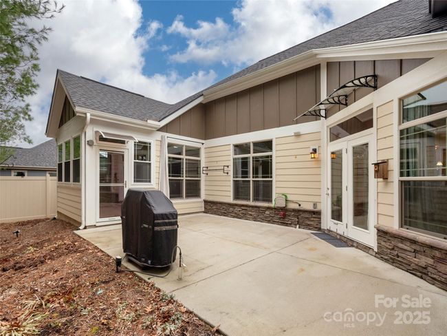 51 Honeycrisp Ct, House other with 2 bedrooms, 2 bathrooms and null parking in Flat Rock NC | Image 33
