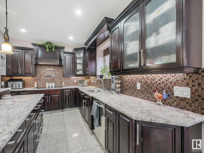 852 Wildwood Cres Nw, House other with 6 bedrooms, 5 bathrooms and 10 parking in Edmonton AB | Image 20