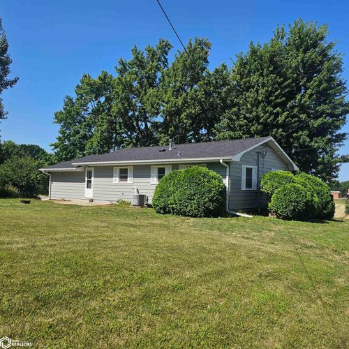 907 N Walnut St, Creston, IA, 50801-1553 | Card Image