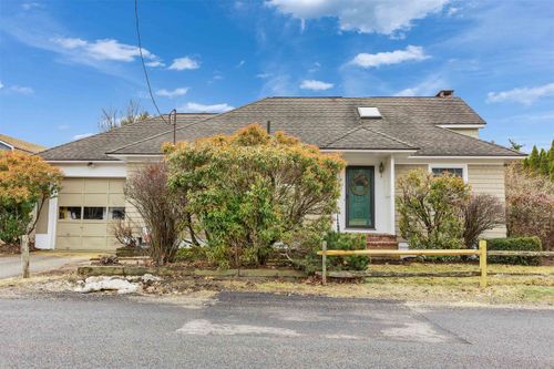 54 West St, Swanzey, NH, 03446-3316 | Card Image