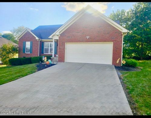 57 Lone Oak Dr, Eminence, KY, 40019-1169 | Card Image