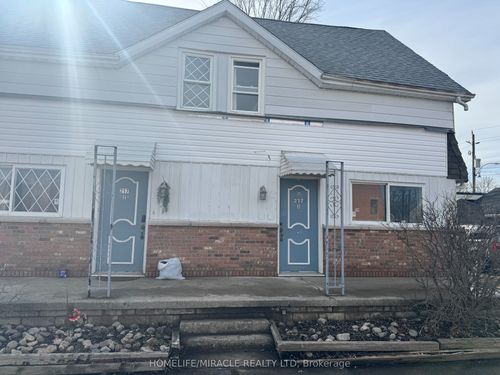 217 Creek Street, Chatham Kent, ON, N8A4C1 | Card Image