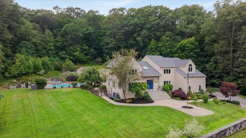 31 Reservoir Ct, Carmel, NY, 10512-4013 | Card Image