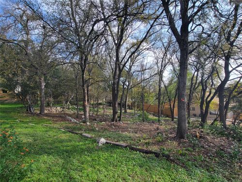 7905 Ceberry Dr, Austin, TX, 78759-8913 | Card Image