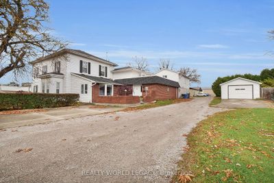 603 Broadway St, House attached with 4 bedrooms, 3 bathrooms and 6 parking in Wyoming ON | Image 2