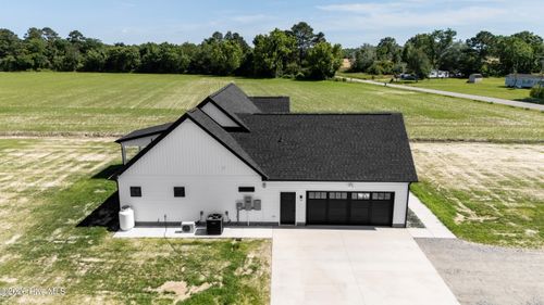 135 Muddy Creek Road, Hertford, NC, 27944 | Card Image