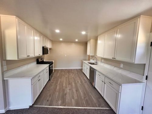 45911 Orchard Dr, Miramonte, CA, 93641-9768 | Card Image