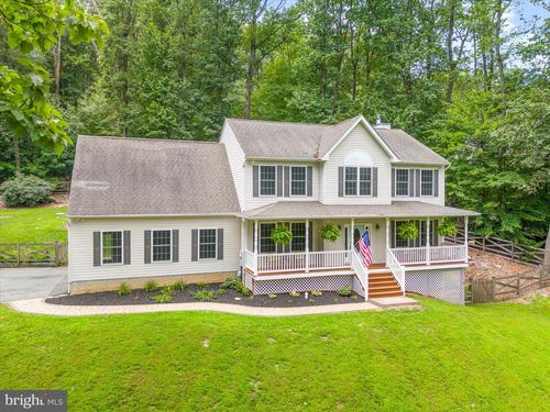 4815 Old Swimming Pool Rd, FREDERICK, MD, 21703-5861 | Card Image